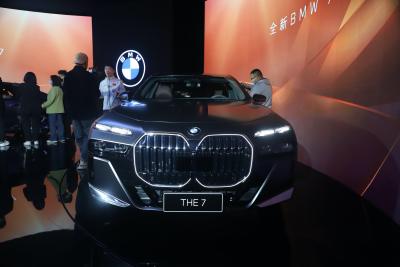 2023款 740Li 领先型 M运动套装-外观-图片-有驾