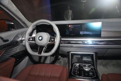 2023款 740Li 领先型 M运动套装-内饰-图片-有驾