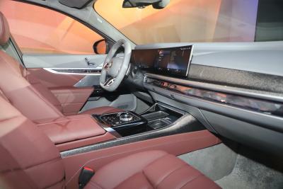 2023款 740Li 领先型 M运动套装-内饰-图片-有驾