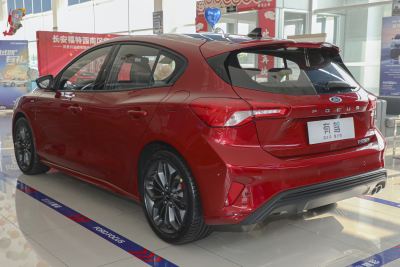 2022款 两厢 EcoBoost 180 自动ST Line-外观-图片-有驾