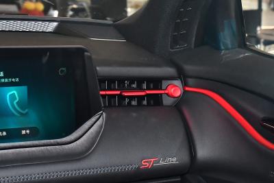 2025款 2.0T EcoBoost E 混动 运动版 ST-Line-内饰-图片-有驾