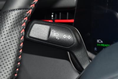 2025款 2.0T EcoBoost E 混动 运动版 ST-Line-内饰-图片-有驾