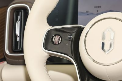 2025款 增程 Ultra版 52kWh 5座版-内饰-图片-有驾
