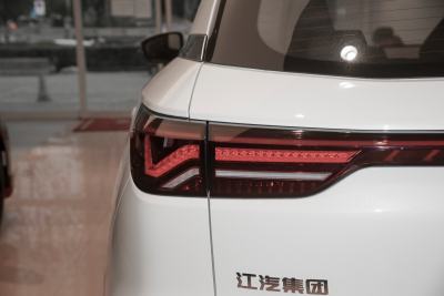 2022款 300T DCT探月版-外观-图片-有驾