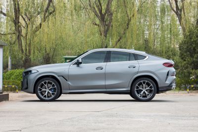 2023款 xDrive40i 尊享型 M运动套装-外观-图片-有驾