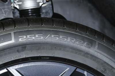 2025款 190KM四驱Ultra版-外观-图片-有驾