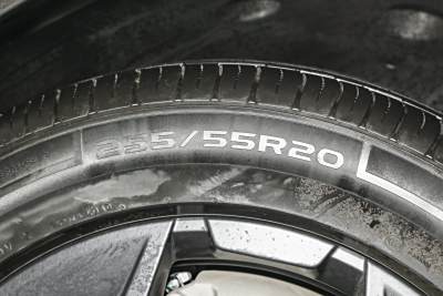 2025款 190KM四驱Ultra版-外观-图片-有驾