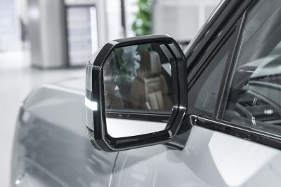 2025款 190KM四驱Ultra版-外观-图片-有驾