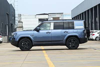 2025款 190KM四驱Ultra版-外观-图片-有驾