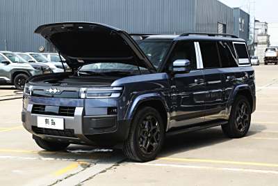 2025款 190KM四驱Ultra版-外观-图片-有驾