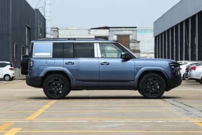 2025款 190KM四驱Ultra版-外观-图片-有驾