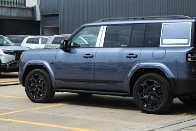 2025款 190KM四驱Ultra版-外观-图片-有驾