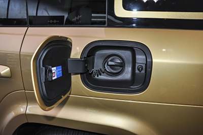 2025款 190KM四驱Ultra版-外观-图片-有驾