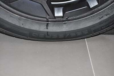 2025款 190KM四驱Ultra版-外观-图片-有驾