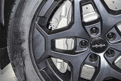 2025款 190KM四驱Ultra版-外观-图片-有驾