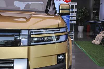 2025款 190KM四驱Ultra版-外观-图片-有驾