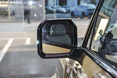 2025款 190KM四驱Ultra版-外观-图片-有驾