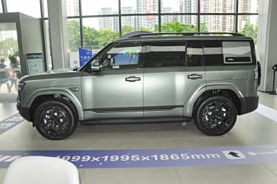 2025款 190KM四驱Ultra版-外观-图片-有驾