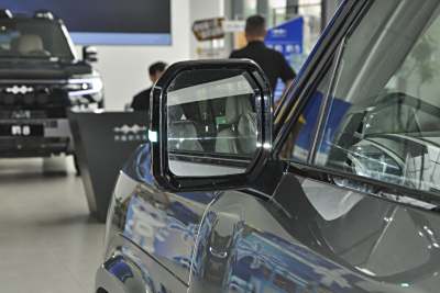 2025款 190KM四驱Ultra版-外观-图片-有驾