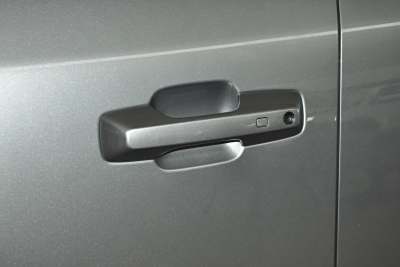 2025款 190KM四驱Ultra版-外观-图片-有驾