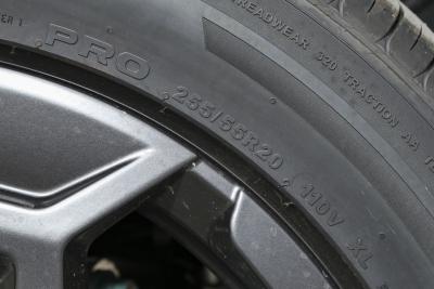 2025款 190KM四驱Ultra版-外观-图片-有驾