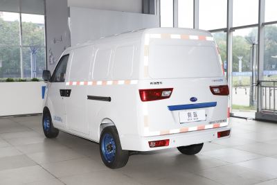 2021款 厢式车SQR5037-外观-图片-有驾