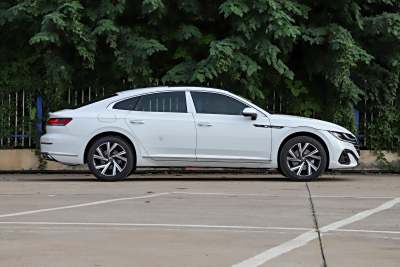 2026款 3000万辆甄选款 330TSI 炫目-外观-图片-有驾