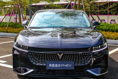 2024款 PHEV 四驱超长续航旗舰版-外观-图片-有驾