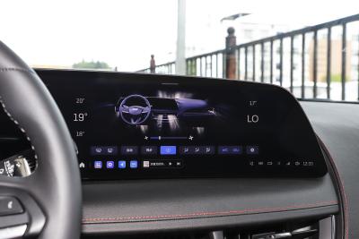 2025款 28T 赛道性能版+巅峰赛道选装包-内饰-图片-有驾
