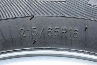 2025款 1.6L 长轴舒适型 7座-外观-图片-有驾