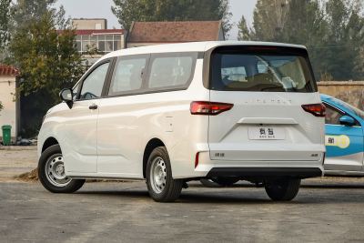 2025款 1.6L 长轴舒适型 7座-外观-图片-有驾