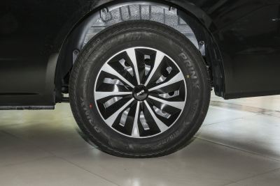 2025款 1.6L 长轴舒适型 7座-外观-图片-有驾