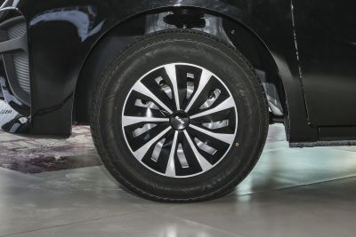 2025款 1.6L 长轴舒适型 7座-外观-图片-有驾