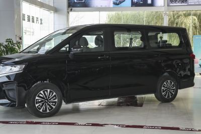 2025款 1.6L 长轴舒适型 7座-外观-图片-有驾