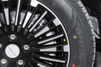 2026款 2.0L 自动长轴旗舰型 7座-外观-图片-有驾