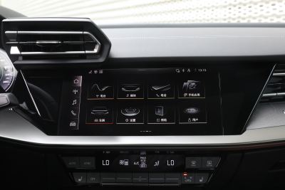 2025款 Sportback 35TFSI 飞驰尊享型 +豪华臻选包-内饰-图片-有驾