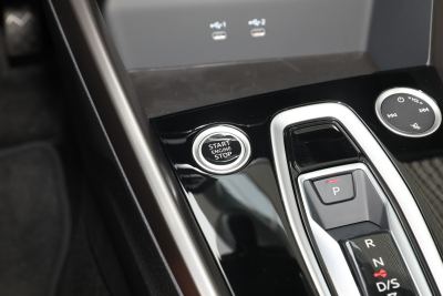 2025款 Sportback 35TFSI 飞驰尊享型 +豪华臻选包-内饰-图片-有驾