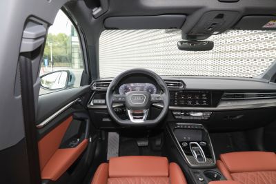 2025款 Sportback 35TFSI 飞驰尊享型 +豪华臻选包-内饰-图片-有驾
