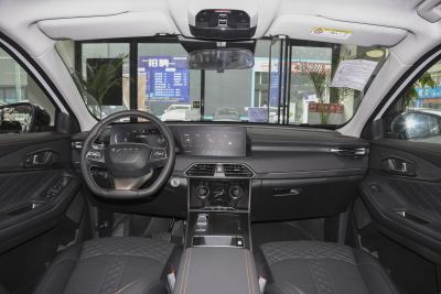 2021款 超能四驱版 1.6T 四驱超能1号-内饰-图片-有驾