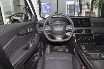 2021款 超能四驱版 1.6T 四驱超能1号-内饰-图片-有驾