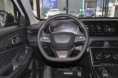 2021款 超能四驱版 1.6T 四驱超能1号-内饰-图片-有驾