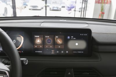 2021款 超能四驱版 1.6T 四驱超能1号-内饰-图片-有驾