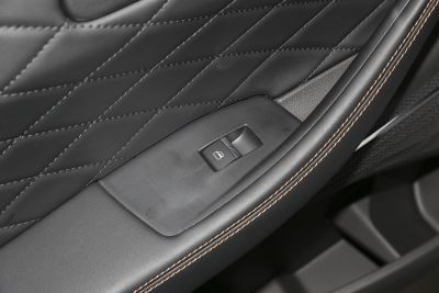 2021款 超能四驱版 1.6T 四驱超能1号-内饰-图片-有驾