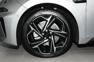 2026款 126长续航 Ultra H7-外观-图片-有驾