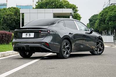 2026款 126长续航 Ultra H7-外观-图片-有驾