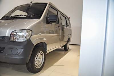 2020款 1.2L 厢式运输车实用型 国VI 5座 LSI-外观-图片-有驾