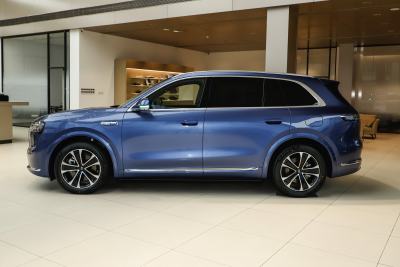 2026款 纯电 Ultra四驱版 6座-外观-图片-有驾