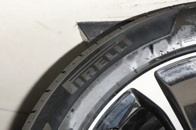 2026款 纯电 Ultra四驱版 6座-外观-图片-有驾