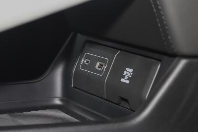 2023款 P7i 702 Max-内饰-图片-有驾