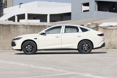 2026款 DM-i 210KM超越型-外观-图片-有驾